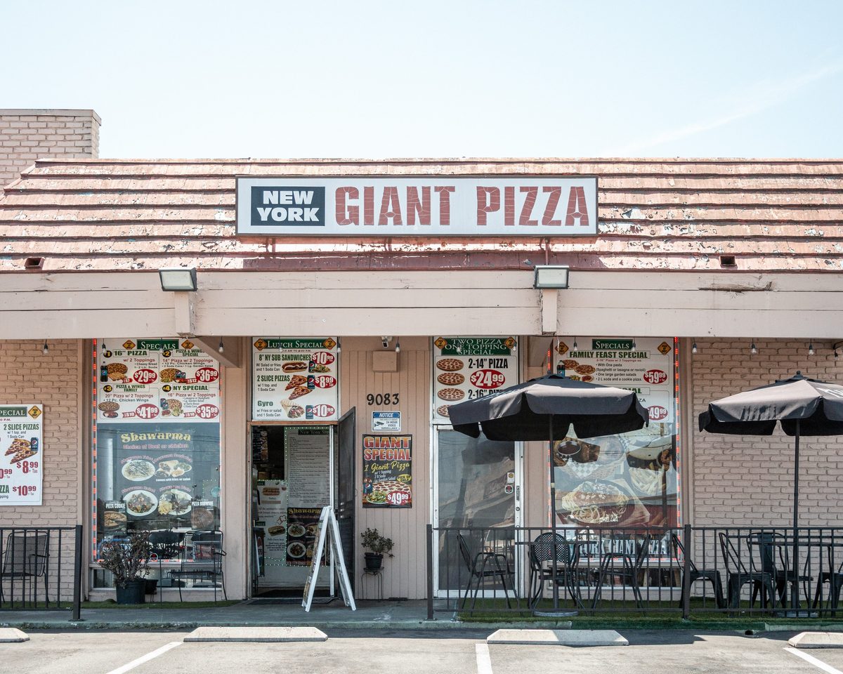 Welcome to New York Giant Pizza